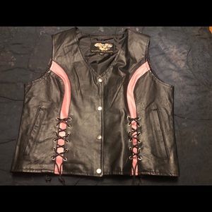 Women’s leather vest